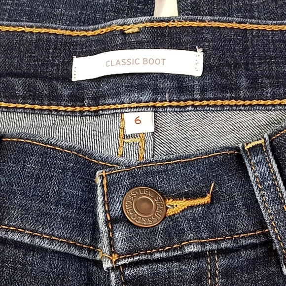 Levi's Classic Boot Mid-Rise Blue Jeans Size 6M - Picture 9 of 16